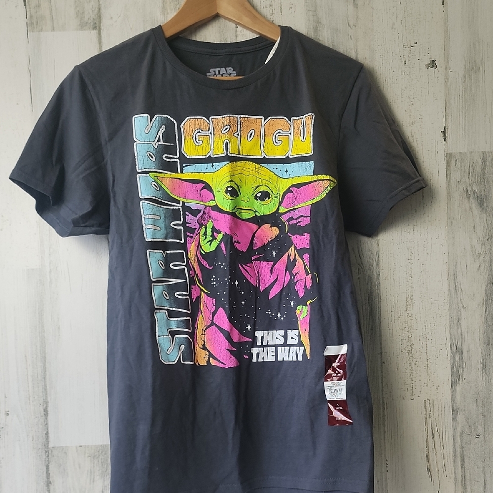 Star Wars Grogu Graphic Black Multicolor Tshirt Size Small NEW